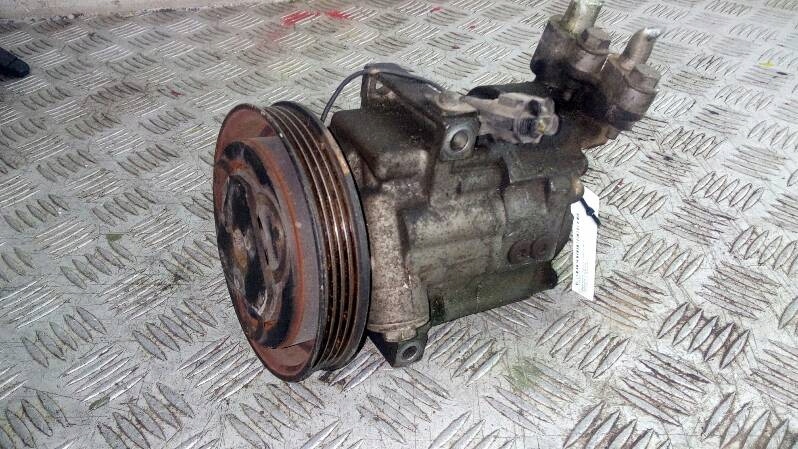 92600-AX800 - Компрессор кондиционера Nissan Micra k12 1.2 B