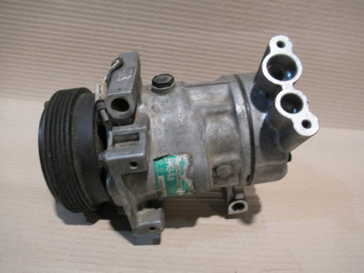 7700115830 - Компрессор кондиционера Renault Clio II 1.2 8V