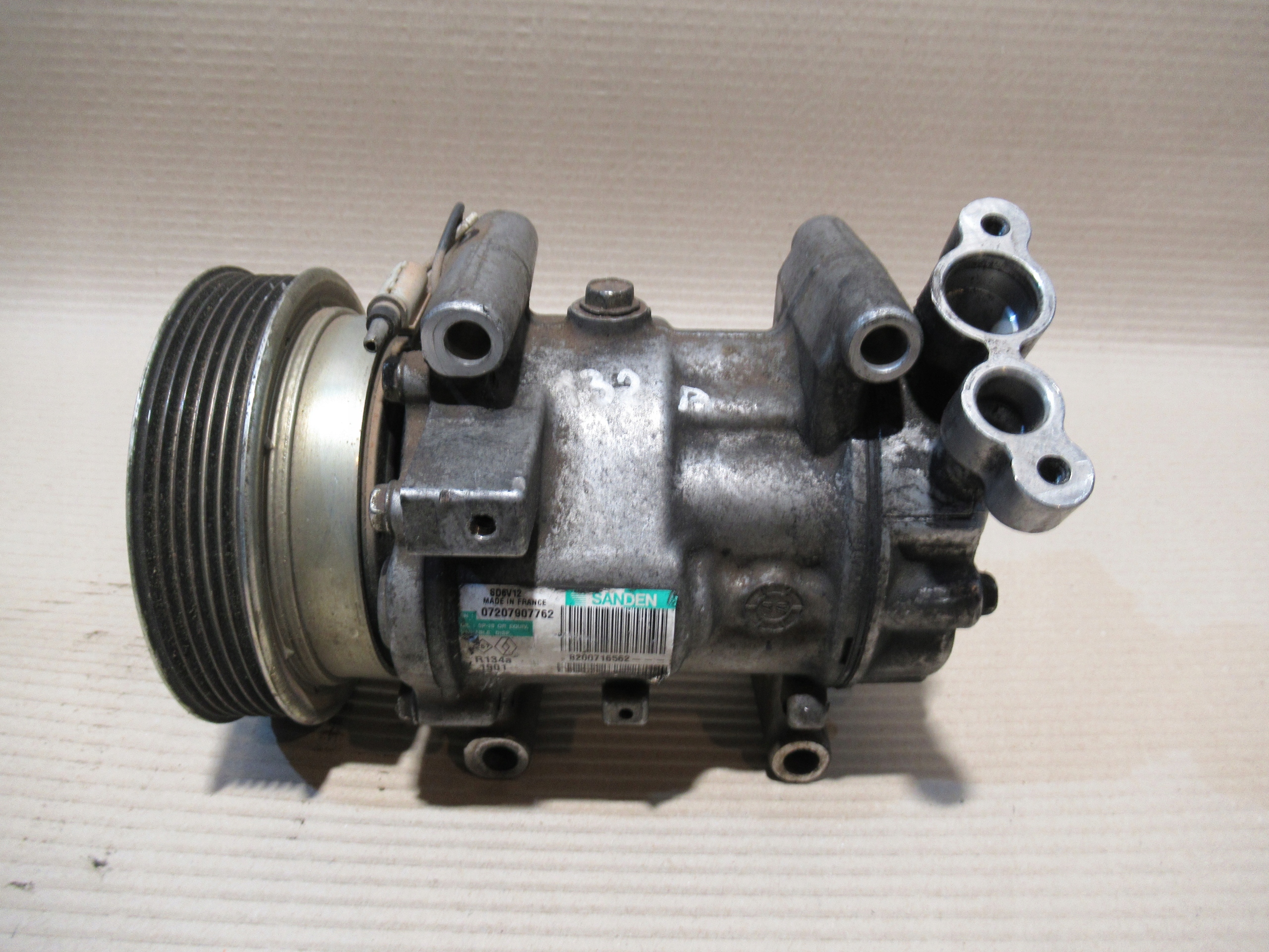 8200716562 - Компрессор кондиционера Renault Clio II Thalia