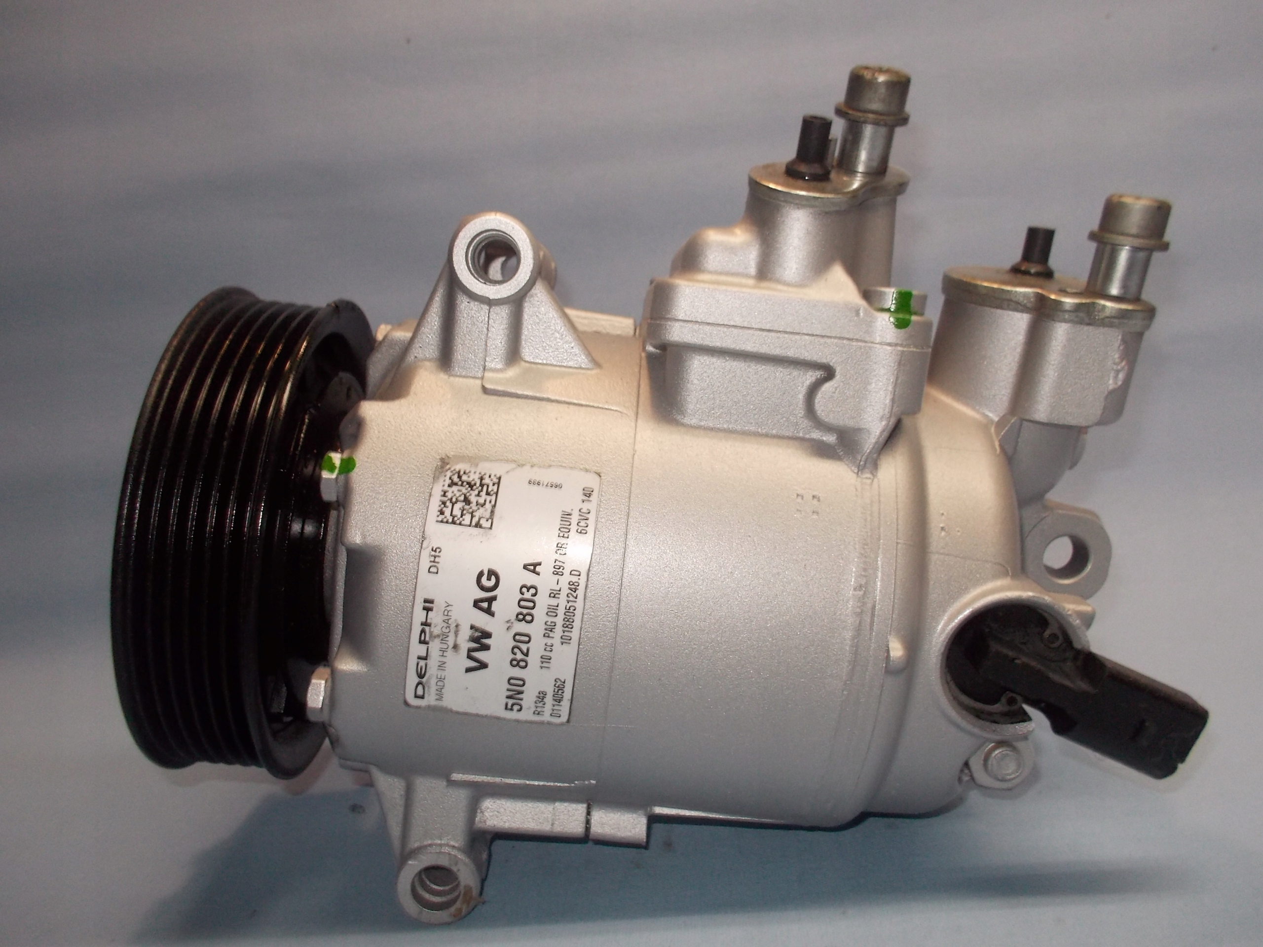 8 2 - Компрессор Компрессор VW PASSAT B6 B7 B8 1k0 820 859