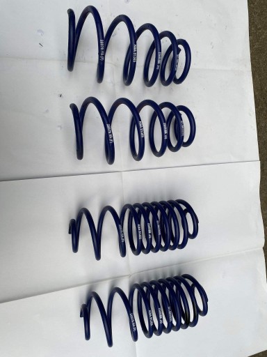 Опорні пружини Opel Astra kba91305 в зборі