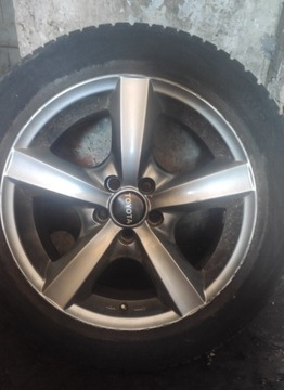 Продам диски з зимовою резиною 205/55R16