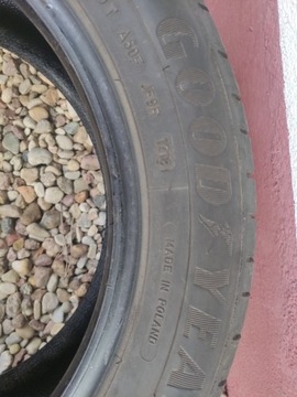 Продам 4 х шини Goodyear EfficientGrip