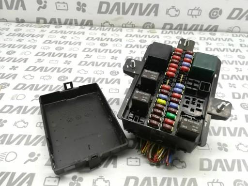 Рама / модуль запобіжників квт (к.с.) 8224032131 2015 передній чорний