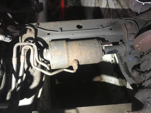 LR018309 - Активний передній стабілізатор Range Rover Sport l320 2.7