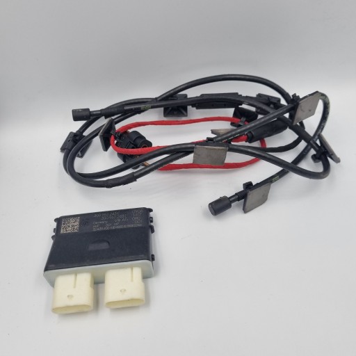 3G0.962.243.C, 3G0.962.243.C - Контроллер крышки багажника volkswagen oe 3g0962243c + антенный кабель