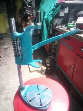 Стійка для дрилі