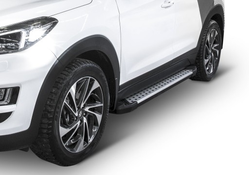 Боковые пороги Hyundai Tucson 2015-18, окантовка TUV