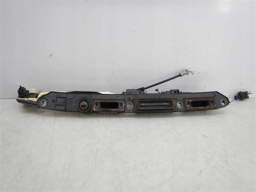 3B5827297 - Контактор задніх дверей ручка дверей VW Passat B5 FL седан