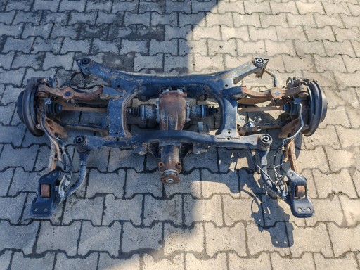 SXB338 - Subaru legacy iv bishop задня осі промінь