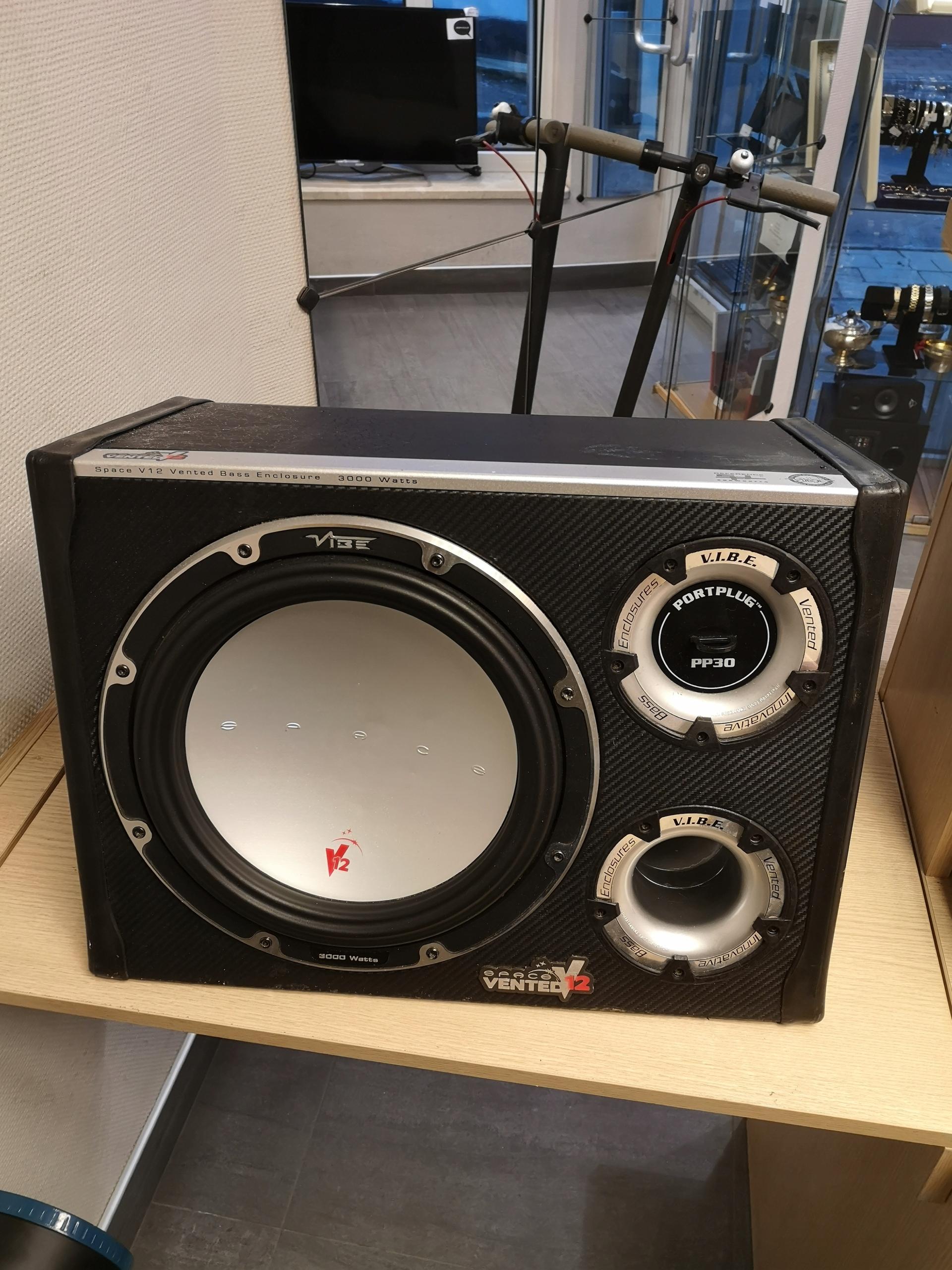 Сабвуфер Space V12 Vented 3000W (м)