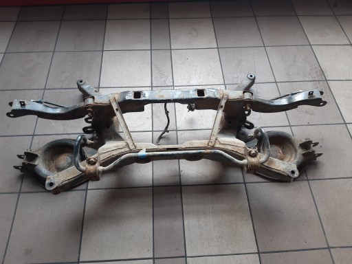 Suzuki xl7 3.6 07-09 subs baber сзади