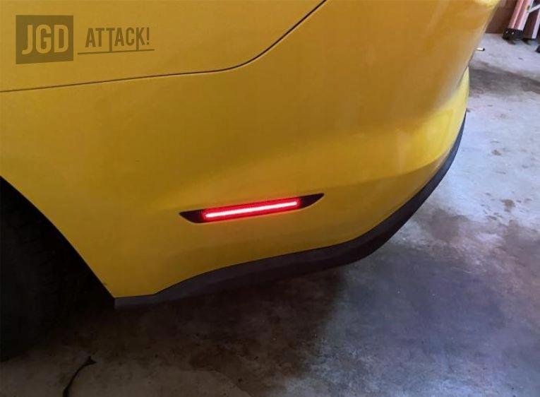 Светодиодные габаритные огни бампера Mustang 2015-2017