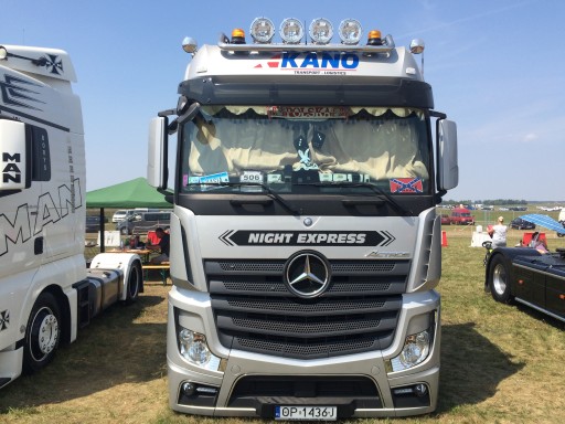 Труби SyMEx Труби Труби Mercedes Actros 4