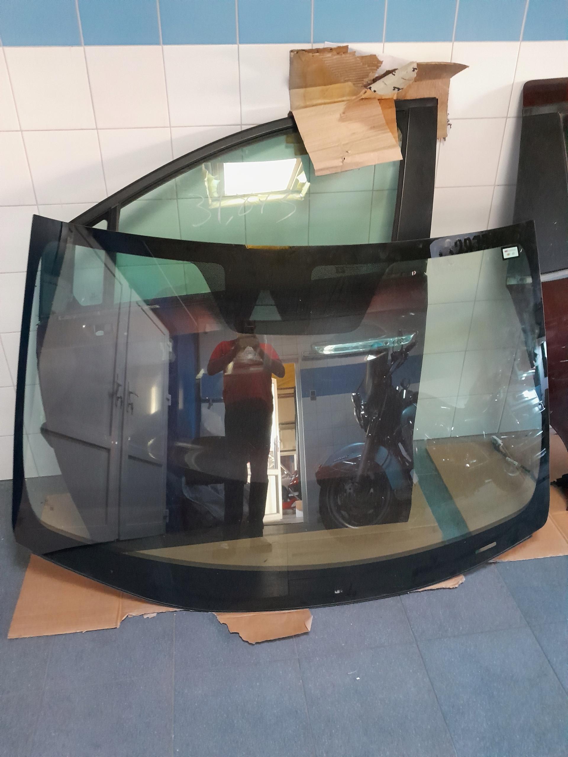 69666 - Вітрове скло оригінал Odyssey 2017+ - >