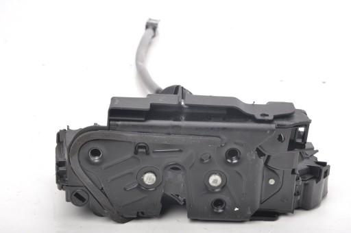 T-ROC ДВЕРНОЙ ЗАМОК ПРАВЫЙ ЗАДНИЙ 7 PIN 5TA839016K 2020R