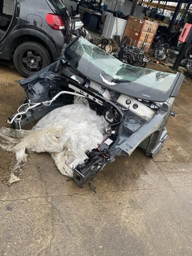 Передняя панель T-Roc левый правый лонжерон