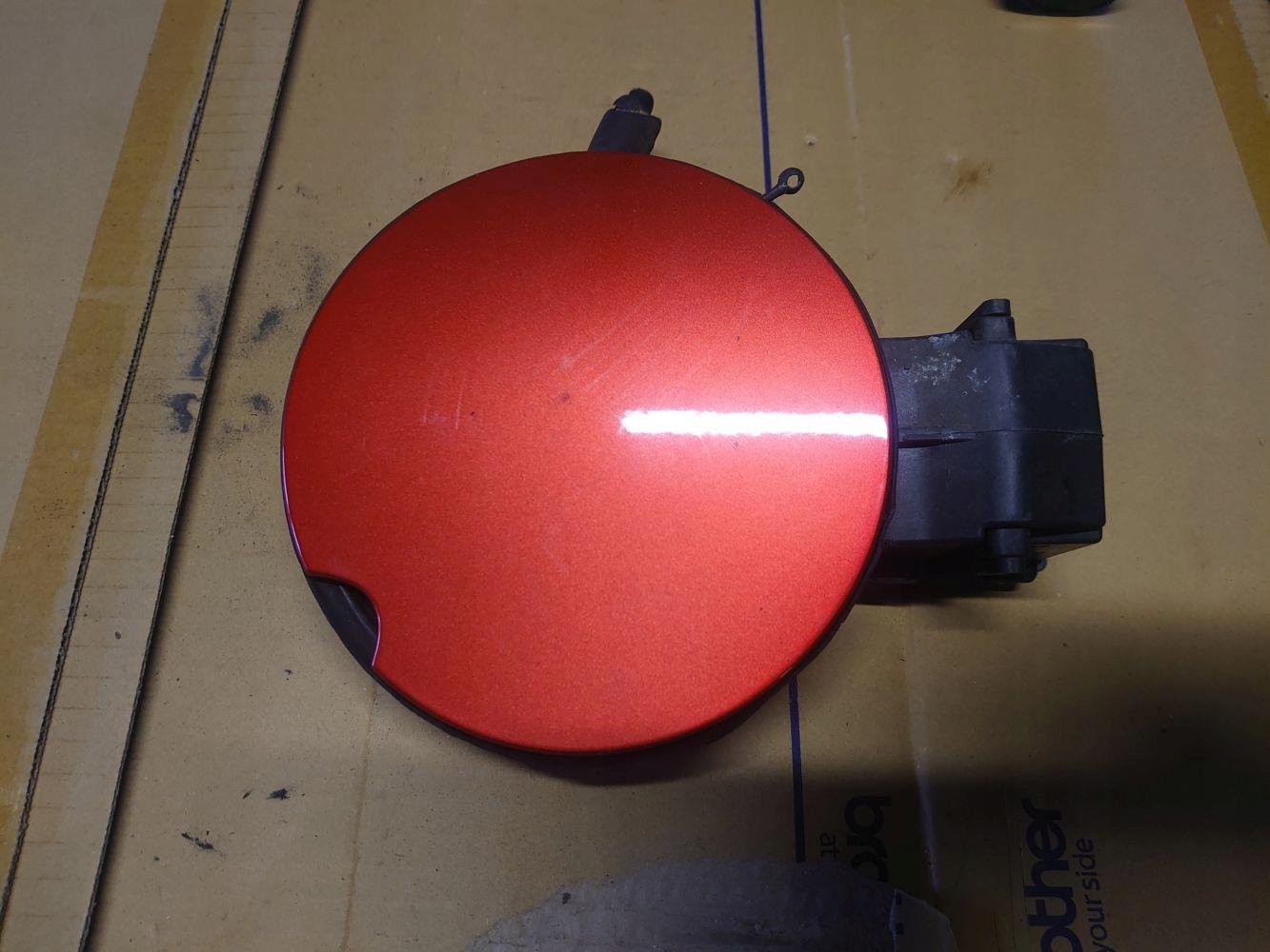 TENNP КРЫШКА ТОПЛИВНОГО БАКА CLIO IV ПЕРЕД LIFT 12-R