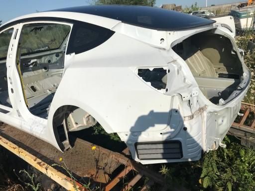 TESLA 3 LIFT ЗАДНЄ КРИЛО ЗАДНЄ ЛІВЕ ЗАДНЄ ЧВЕРТЬ КОЛІР PPSW 20-23