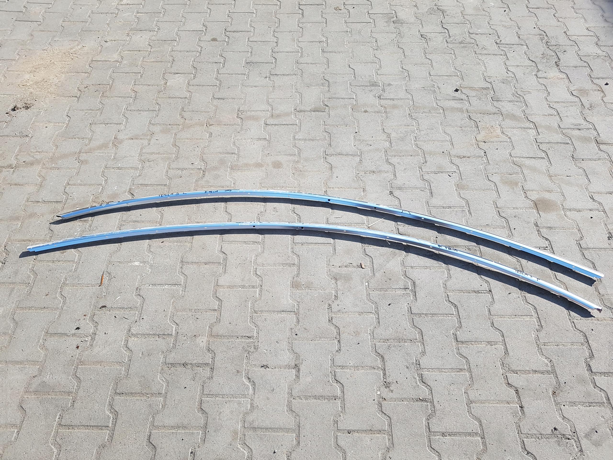 1083519-00-d - TESLA MODE III 3 Y планка крыши левая правая хром