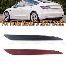 1077407-00-F - TESLA MODEL 3 2017 17 ВІДРОБЛЯЧ ЗАДНЬОГО БАМПЕРА ЗАДНИЙ ПРАВИЙ