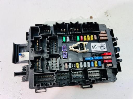 9 - Блок запобіжників tesla model s 1094409-00-g