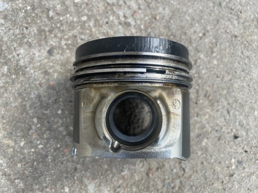 TŁOK BMW F01 3.0D 4.0D F10 F15 F25 F30 3.5D N57 84L110 - ПОРШЕНЬ BMW F01 3.0D 4.0D F10 F15 F25 F30 3.5D N57 84L110