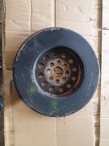 ДЕМПФЕР ВИБРАЦИИ КОЛЕНЧАТОГО ВАЛА MAN TGA 460