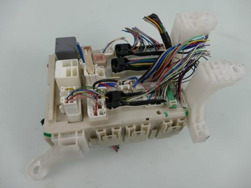 82730-02140 - Коробка запобіжників toyota auris e15 2.2 d