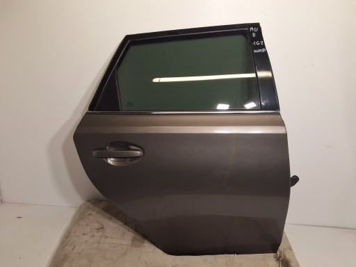 TOYOTAAURISIIKOMBIDRZWIPRAWYTYŁPRAWETYLNEKOLOR1G2 - Toyota auris ii станция станции