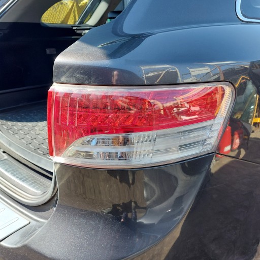 Toyota Avensis T27 3 III станція Вагон Лампа права тила в Fender