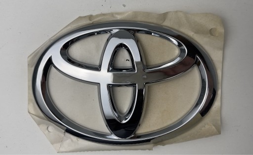 ЗНАК TOYOTA AYGO И AURIS YARIS, ЭМБЛЕМА ЗАДНЕЙ КРЫШКИ БАГАЖНИКА 75431-0H010