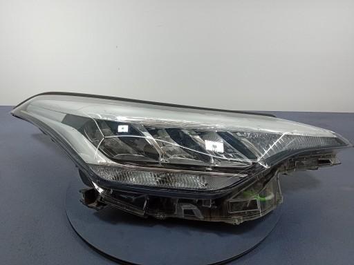 ФАРА TOYOTA C-HR LIFT ПРАВАЯ LED 81110-F4180