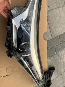 TOYOTA CHR C-HR ФОНАРЬ ПЕРЕДНИЙ ПРАВЫЙ LED 81150-F4031