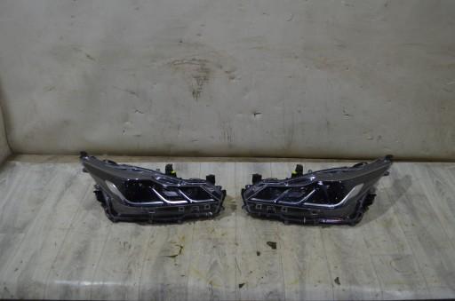 8110-02T31 81150-02T31 - TOYOTA COROLLA E21 ЛАМПИ ФАРИ ОРИГІНАЛ СЕДАН