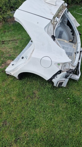 TOYOTA COROLLA E21 РЕМІНЬ ЗАДНЯ ЧВЕРТЬ ЗАД HB