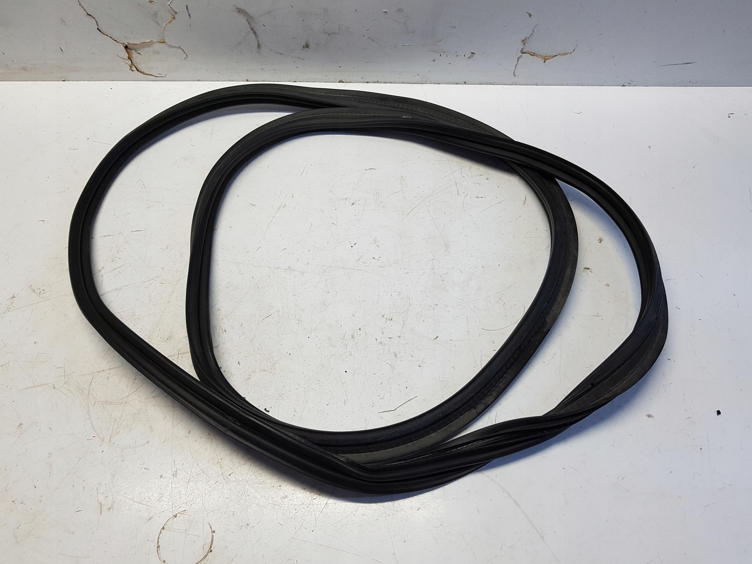 Toyota COROLLA E21 прокладка багажника