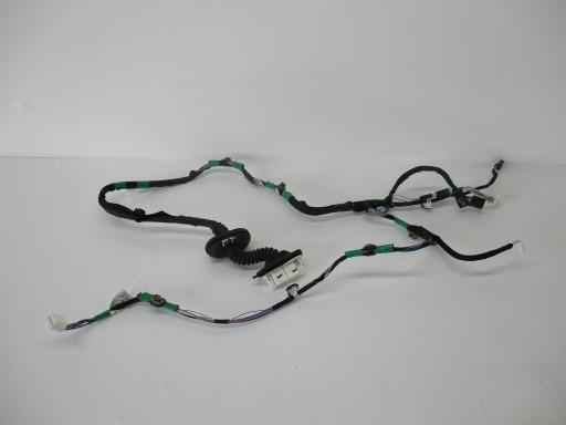 / TOYOTA COROLLA E21 жгут проводов двери правый задний