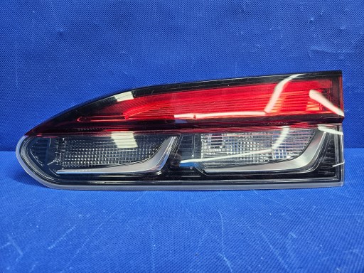 LPTC-22R - Закон про задню лампу Toyota Cross у Лацесилі Європа права ззаду