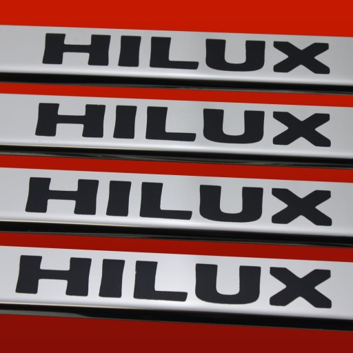 TOYOTA HILUX MK7 Накладки на пороги из нержавеющей стали 304. Отделка юбки.