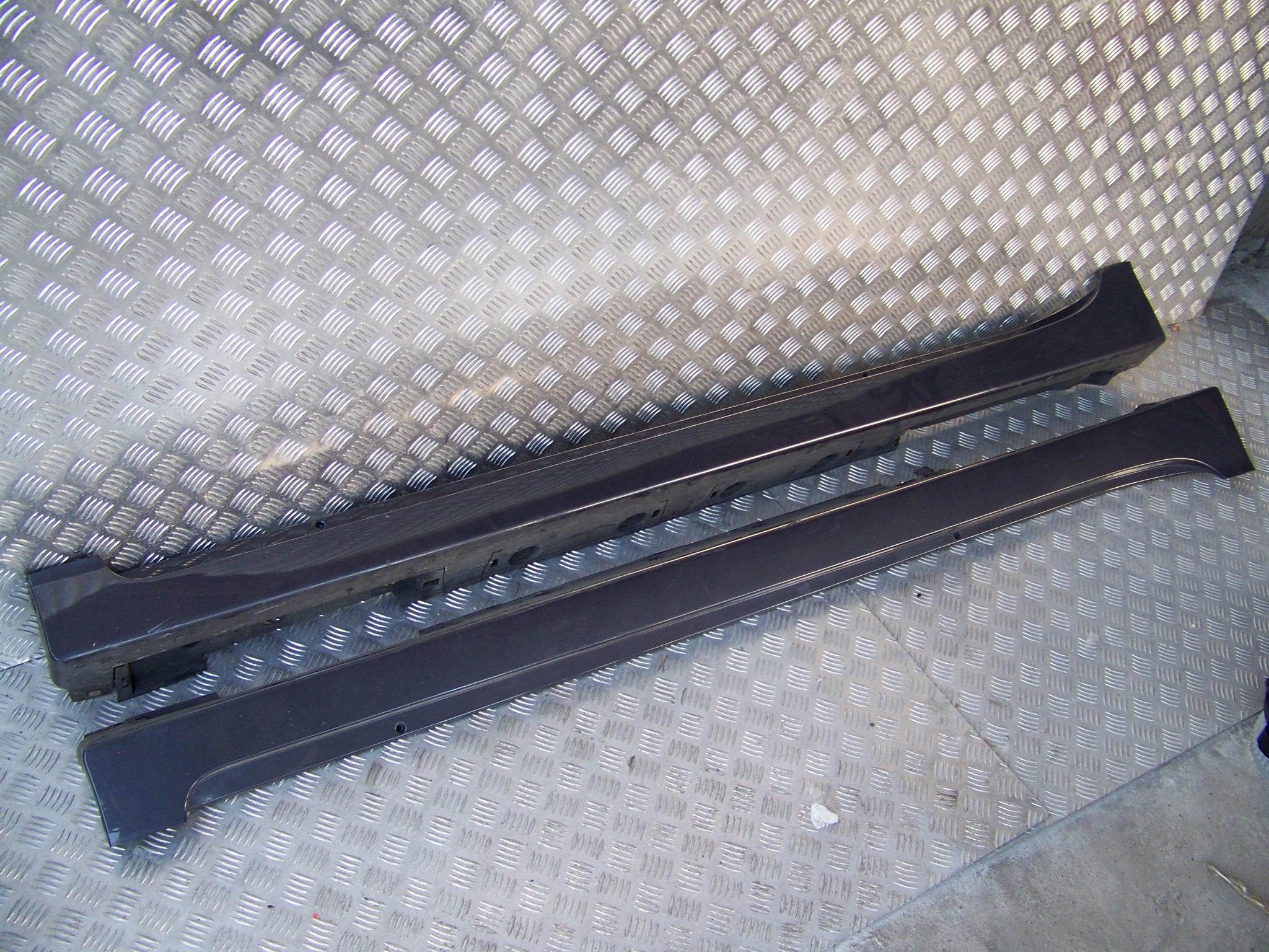 8824035333 - TOYOTA PRIUS 3 09 15 ПЕДАЛЬ ПОРОГА ПРАВА