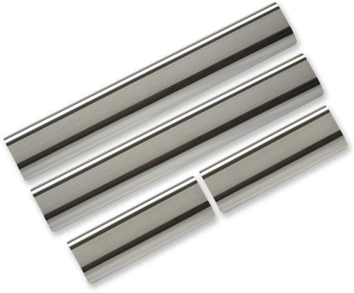 TOYOTA RAV-4 V 2019 - НАКЛАДКИ НА ВНУТРЕННИЕ ПОРОГИ