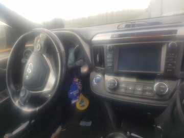 ТОЙОТА РАВ4 ГИБРИД