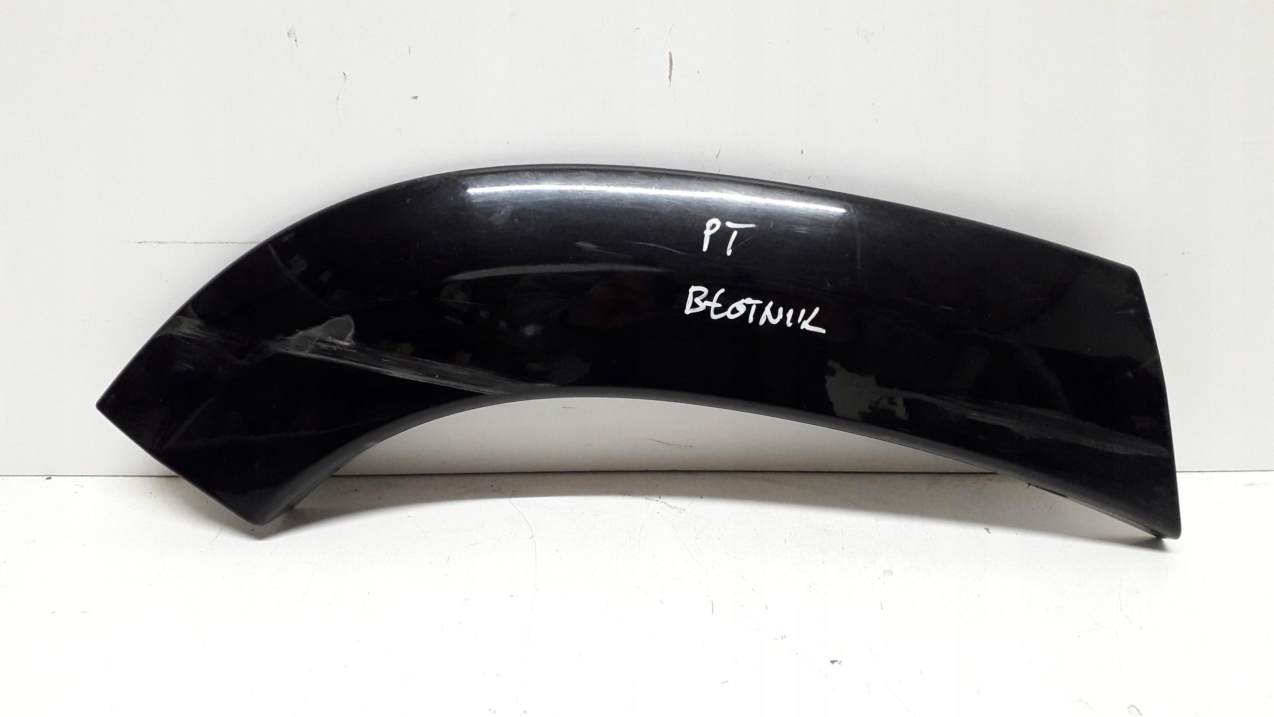 TOYOTA RAV4 III 05-10 НАКЛАДКА НА КРЫЛО ЗАДНЯЯ ПРАВАЯ