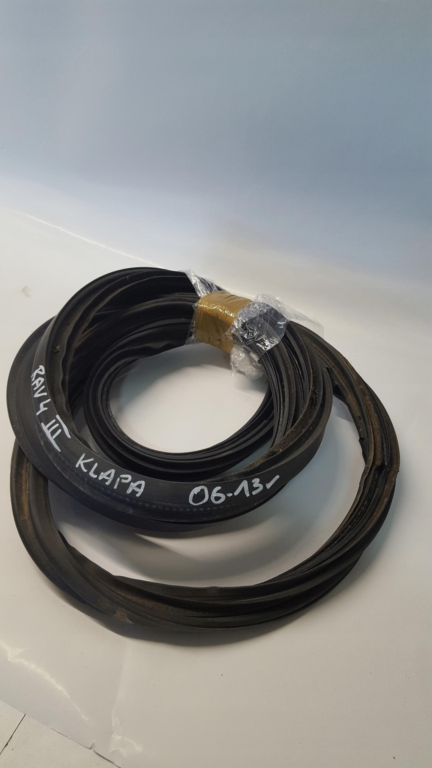 TOYOTA RAV4 III LIFT ПРОКЛАДКА КРИШКИ БАГАЖНИКА