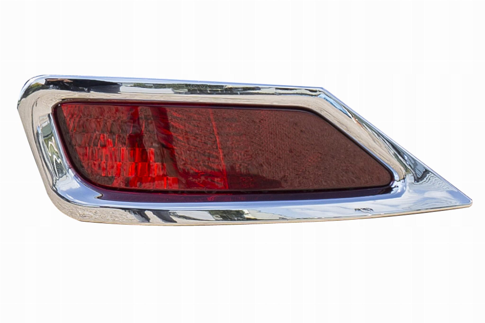 TOYOTA RAV4 IV 13-15 КРЫШКИ ЗАДНИХ ФОНАРЕЙ