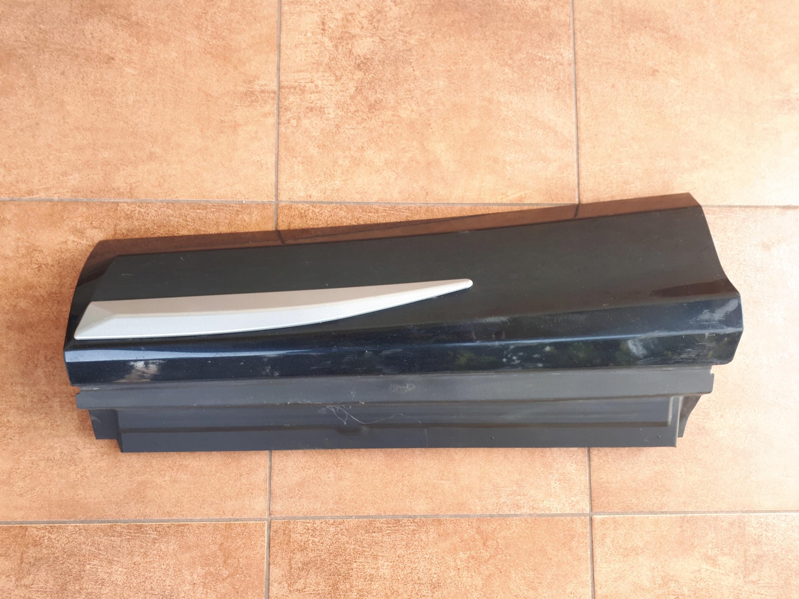 75078-42030 - TOYOTA RAV4 LIFT 2015-15-18 МОЛДИНГ ДВЕРИ ЛЕВЫЙ ЗАДНИЙ