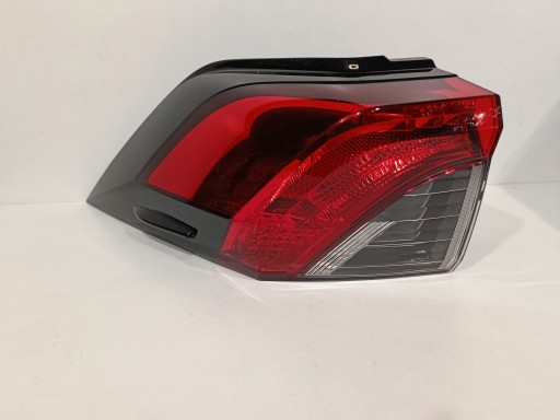 Toyota Rav4 V Rav 4 левая задняя лампа в оригинальном 81560-42230