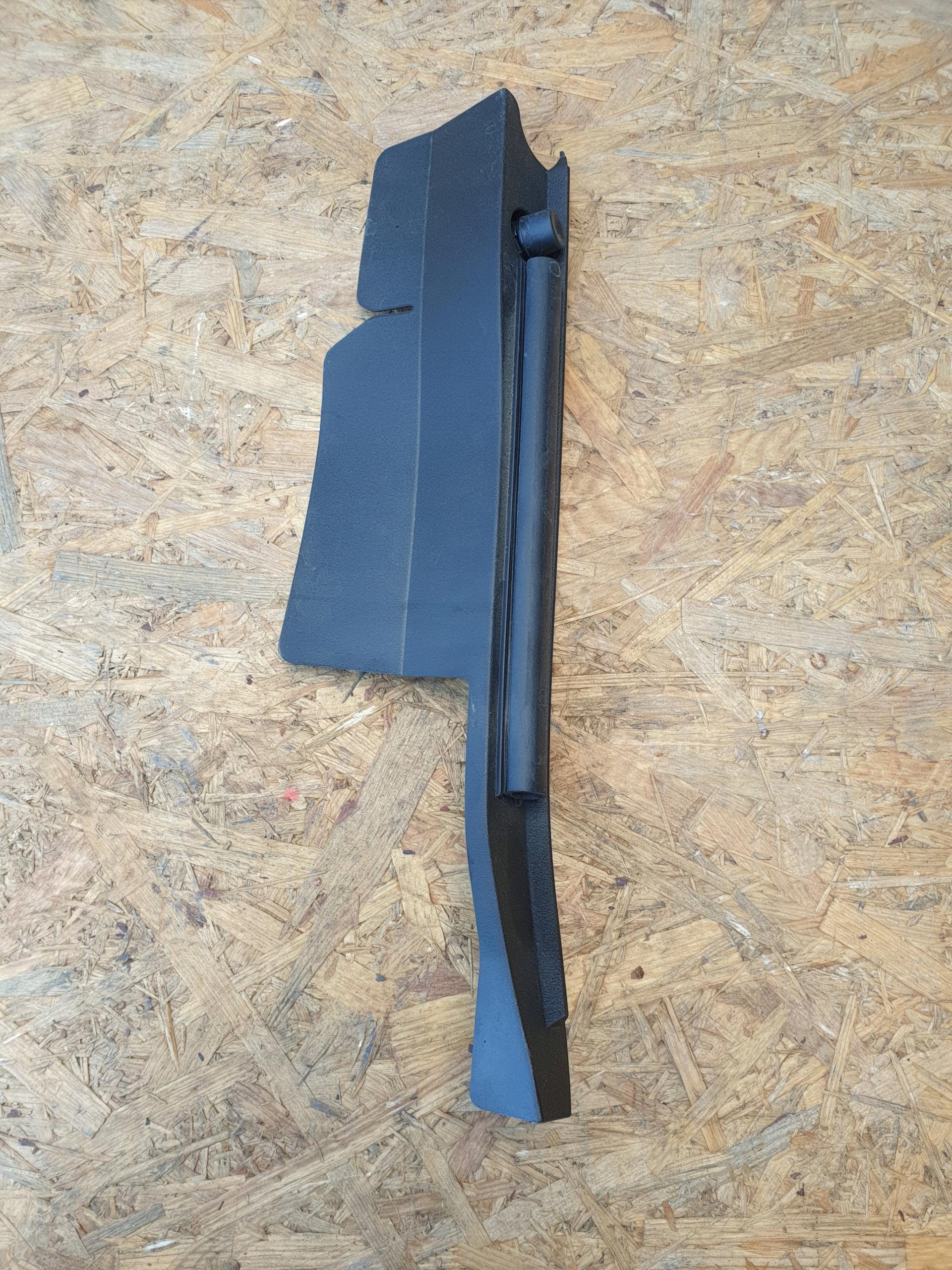 TOYOTA RAV4 V ПРОКЛАДКА КРЫЛА 53388-42040