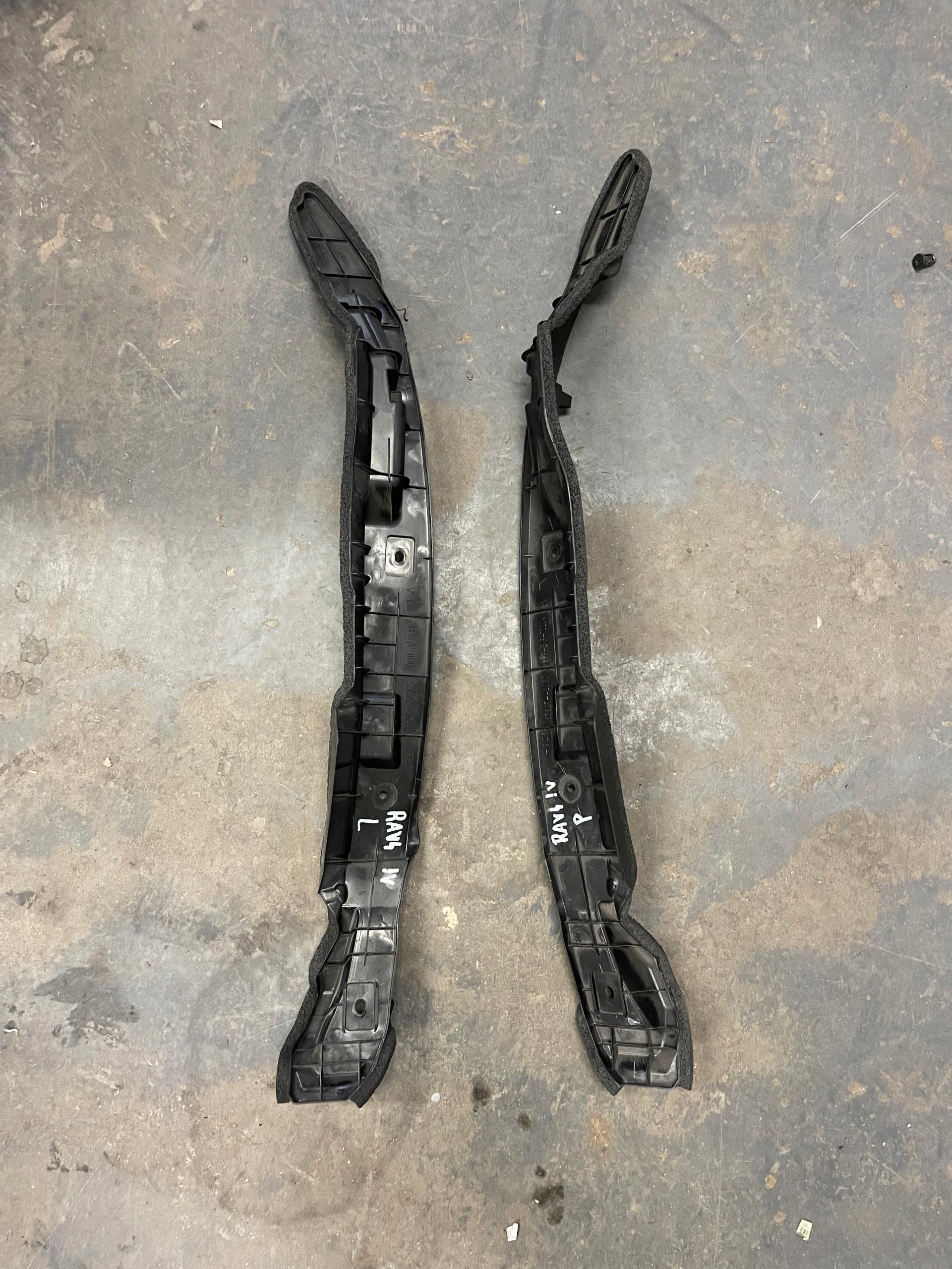 TOYOTA RAV4 V ЗВУКОИЗОЛЯЦИЯ КРЫЛА ЛЕВЫЙ И ПРАВЫЙ